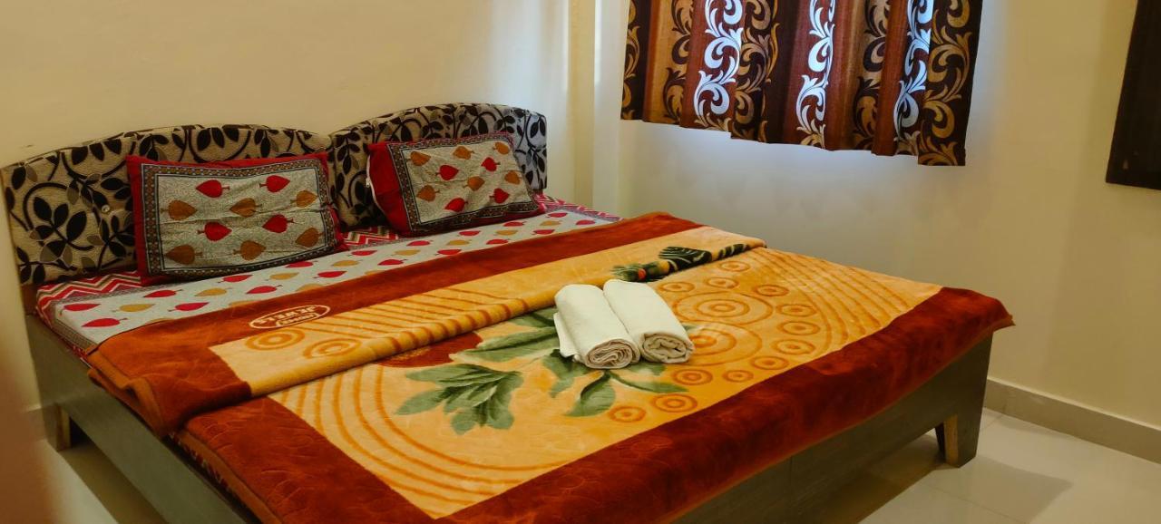 Hotel Galaxy Inn פושקאר מראה חיצוני תמונה